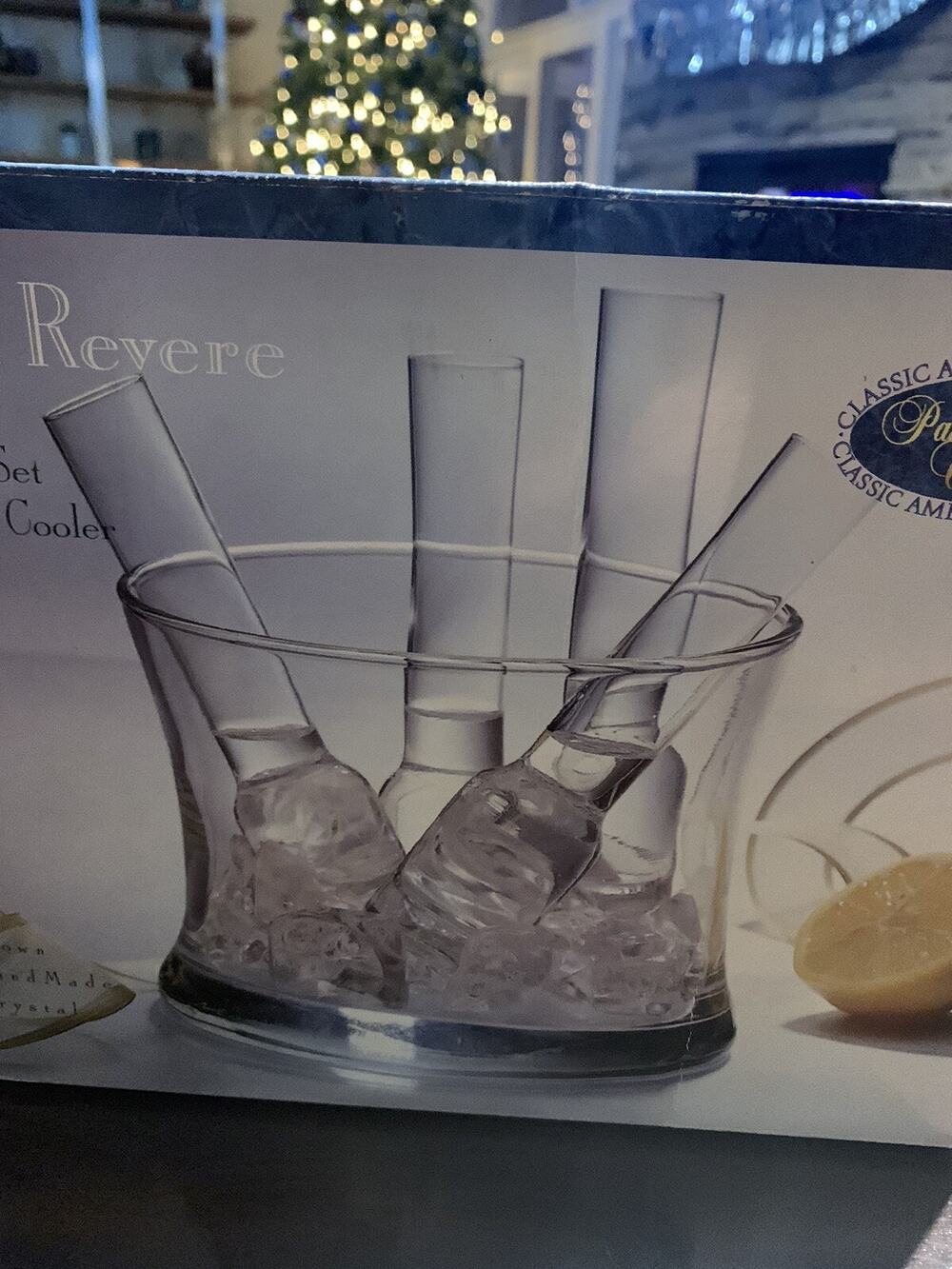BRAND NEW PAUL REVERE 7 PIECE VODKA CRYSTAL SET AND ICE COOLER MULE